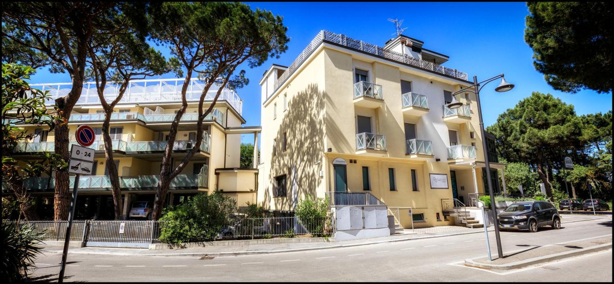 Residence Rivaverde Marina di Ravenna Eksteriør billede